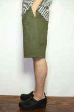 画像8: 【SALE!】CURLY (カーリー) CAVALIER SHORTS [OLIVE] (8)