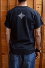 画像3: 【SALE】oaxaca (オアハカ) Cross Stitch Tee〔BLACK〕 (3)