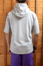 画像4: 【SALE!】CURLY (カーリー) CLOUDY HS PARKA 〔LT.GREY〕 (4)