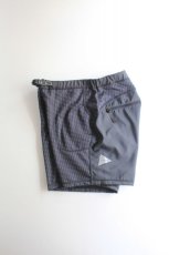 画像1: and wander (アンドワンダー) double jacquard knit short pants [CHARCOAL] (1)