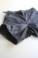 画像6: and wander (アンドワンダー) double jacquard knit short pants [CHARCOAL] (6)