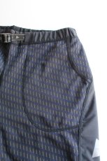 画像4: and wander (アンドワンダー) double jacquard knit short pants [CHARCOAL] (4)