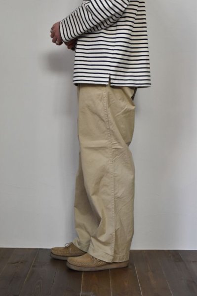 パンツ MASTER & Co. CHINO PANTS with BELT KHAKI MASTER & Co. (マスターアンドコー) CHINO PANTS with BELT [BEIGE]