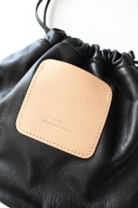画像2: Scye (サイ) Soft Leather Drawstring Bag [BLACK] (2)