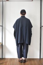 画像16: 【SALE】GREI. (グレイ) POPOVER PONCHO [MIDNIGHT BLUE] (16)