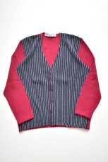 画像2: FANNI LEMMERMAYER(ファンニレマメイヤー) Front Stripe V-neck Cardigan [RED/NAVY] (2)