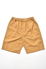 画像2: 【SALE】AXESQUIN -modified- (アクシーズクインモディファイド) NYLON BIG SHORTS [COYOTE]  (2)