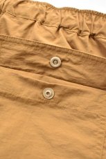 画像10: 【SALE】AXESQUIN -modified- (アクシーズクインモディファイド) NYLON BIG SHORTS [COYOTE]  (10)