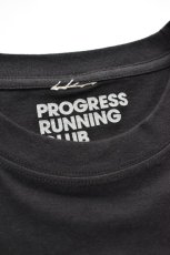 画像4: 【SALE】Progress Running Club (プログレスランニングクラブ) TRIPLE-ARCH S/SLV Tee [BLACK/PURPLE] (4)