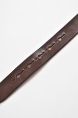 画像6: JABEZ CLIFF (ジャベツクリフ) Stirrup Leather Belt [CHESTNUT] (6)