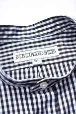 画像4: INDIVIDUALIZED SHIRTS (インディビジュアライズドシャツ) Relaxed Fit Band Collar Pull Over Shirt -別注- [BLACK GINGHAM] (4)