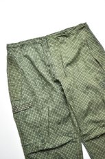 画像3: 80's U.S. Army Night Desert Camo Over Pants [OLIVE] (3)