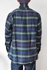 画像14: INDIVIDUALIZED SHIRTS (インディビジュアライズドシャツ) Tartan Oxford Classic Fit Button Down Shirt [MACKENZIE MODERN] (14)