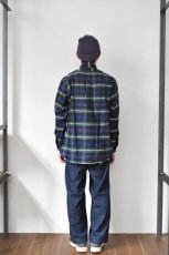 画像18: INDIVIDUALIZED SHIRTS (インディビジュアライズドシャツ) Tartan Oxford Classic Fit Button Down Shirt [MACKENZIE MODERN] (18)