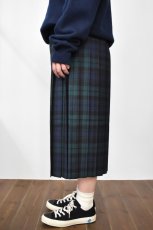 画像7: 【For WOMEN】O'NEIL OF DUBLIN (オニールオブダブリン) Worsted Wool-Tartan Middle Kilt Skirt [BLACK WATCH] (7)