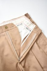 画像6: SCYE BASICS (サイベーシックス) San Joaquin Cotton Tapered Pleated Trousers [BEIGE] (6)