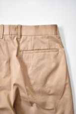 画像11: SCYE BASICS (サイベーシックス) San Joaquin Cotton Tapered Pleated Trousers [BEIGE] (11)