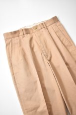 画像3: SCYE BASICS (サイベーシックス) San Joaquin Cotton Tapered Pleated Trousers [BEIGE] (3)