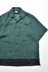 画像1: Scye (サイ) Printed Linen Camp Collar Shirt [GREEN FOREST] (1)