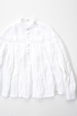 画像1: 【For WOMEN】Scye (サイ) Organic Linen Tucked Blouse [OFF WHITE] (1)