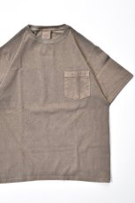 画像1: 【SALE!】GOODWEAR (グッドウェア) S/S POCKET TEE PIGMENT DYE [BROWN] (1)