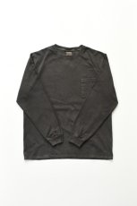 画像2: 【SALE!】GOODWEAR (グッドウェア) L/S POCKET TEE PIGMENT DYE [BLACK] (2)