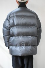 画像11: 【SALE!】Scye (サイ) Nylon Stretch Reversible Down Jacket [BLACK] (11)
