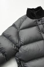 画像34: 【SALE!】Scye (サイ) Nylon Stretch Reversible Down Jacket [BLACK] (34)
