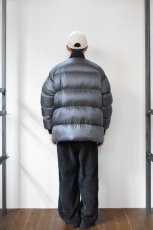 画像15: 【SALE!】Scye (サイ) Nylon Stretch Reversible Down Jacket [BLACK] (15)