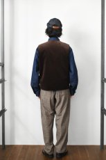 画像8: 【SALE!】MOJITO (モヒート) ROOM No.206 VEST Brisbane Moss 8 Wales Heavy Corduroy [BROWN] (8)