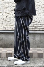 画像2: YARMO THE UNIFORM (ヤーモザユニフォーム) WORK TROUSERS [ORIGINAL BUTCHER STRIPE] (2)