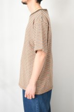画像4: Behind The River (ビハインドザリバー) Gordy S/S Border Tee [OLIVE/GORDY] (4)