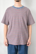 画像3: Behind The River (ビハインドザリバー) Gordy S/S Border Tee [BLUE/BARN] (3)