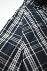 画像16: Scye (サイ) Cotton Linen Plaid Harrington Jacket [DARK NAVY] (16)