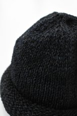 画像2: Indietro Association (インディエトロアソシエーション) Roll Knit Cap [BLACK] (2)