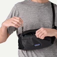 画像4: patagonia (パタゴニア) テラヴィア・ヒップ・パック 5L [BLACK] (4)