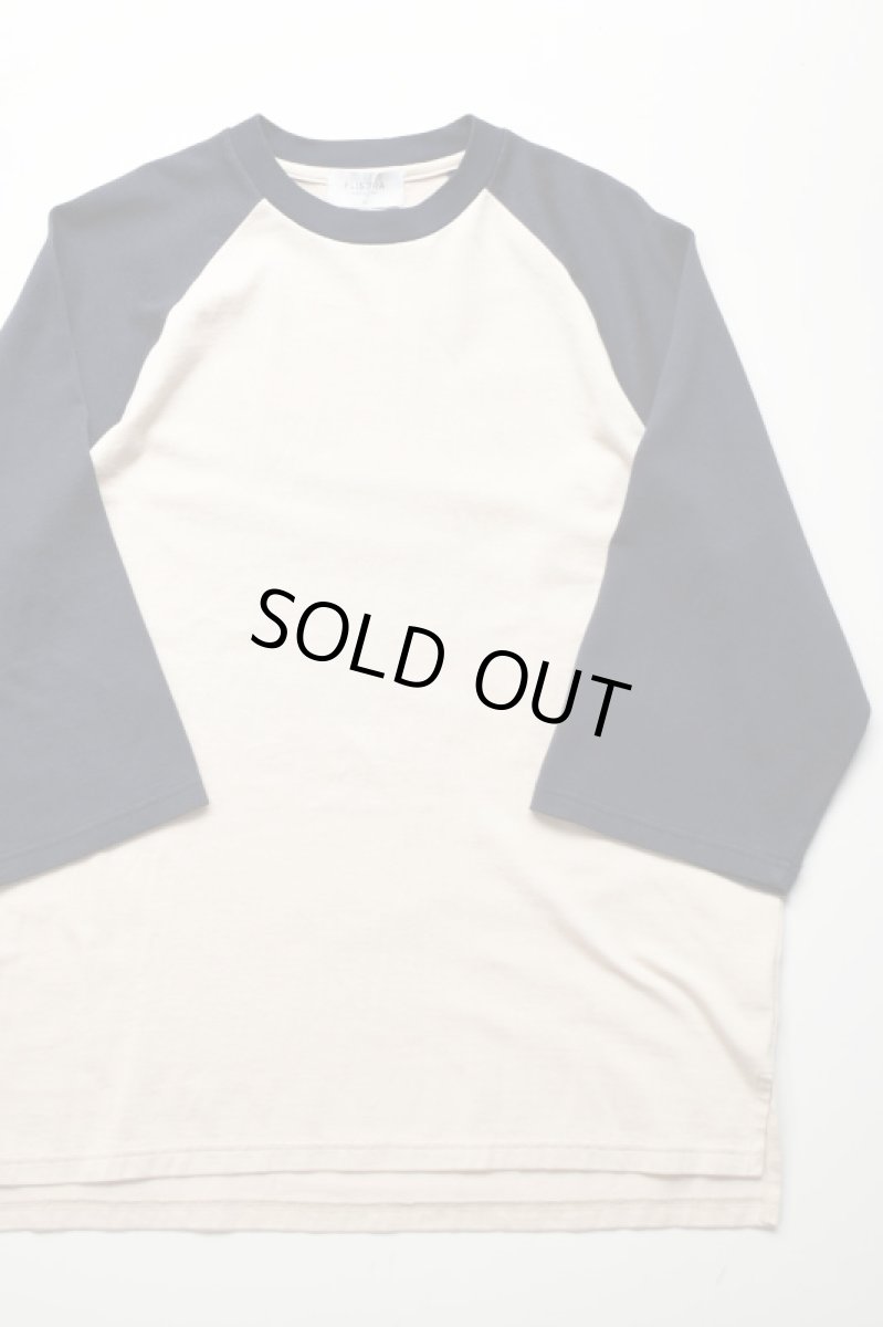 画像1: 【SALE!】FLISTFIA (フリストフィア) Baseball 3/4 Sleeve T-Shirts [IVORY/NAVY] (1)