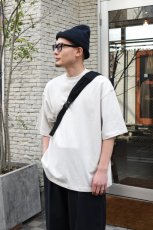 画像6: OGIO (オジオ) Sonic Sling Pack [SULFUR/BLACK] (6)