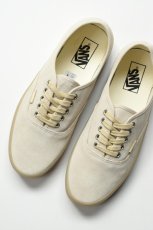 画像2: VANS (ヴァンズ) Authentic Pig Suede [CREPE PEYOTE] (2)