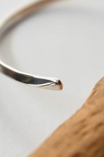 画像4: Ericka Nicolas Begay (エリッカニコラスビゲイ) Triangle Plain Bangle (4)