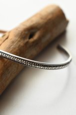 画像3: Ericka Nicolas Begay (エリッカニコラスビゲイ) Stamp Bangle #01 (3)