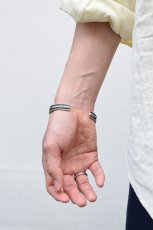 画像11: Ericka Nicolas Begay (エリッカニコラスビゲイ) Old Navajo Style Bangle (11)