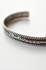 画像3: Ericka Nicolas Begay (エリッカニコラスビゲイ) Old Navajo Style Bangle (3)