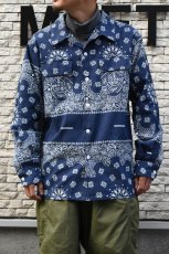 画像1: Behind The River (ビハインドザリバー) Portland Bandana Shirts [NAVY] (1)