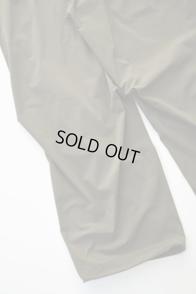 画像17: UNTRACE (アントレース) _163 [OLIVE] (17)