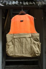画像8: L.L.Bean (エルエルビーン) Double L Upland Hunter's Vest [DARK KHAKI/HUNTER ORANGE] (8)