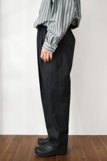 画像4: kontor (コントール) 3 Pleated Ventile Trousers [NAVY] (4)