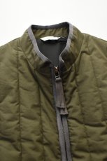 画像12: kontor (コントール) Quilting Insulation Vest [KHAKI] (12)