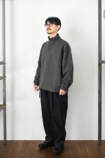 画像7: kontor (コントール) High Neck Pullover Sweat [CHARCOAL] (7)
