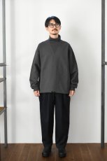画像6: kontor (コントール) High Neck Pullover Sweat [CHARCOAL] (6)